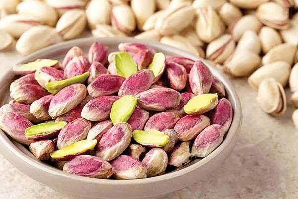 تصویر 4 از فروش عمده مغز پسته خام